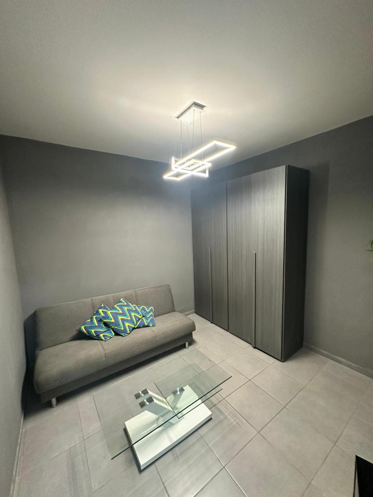 Hv Suites Decumanus Наполи Екстериор снимка